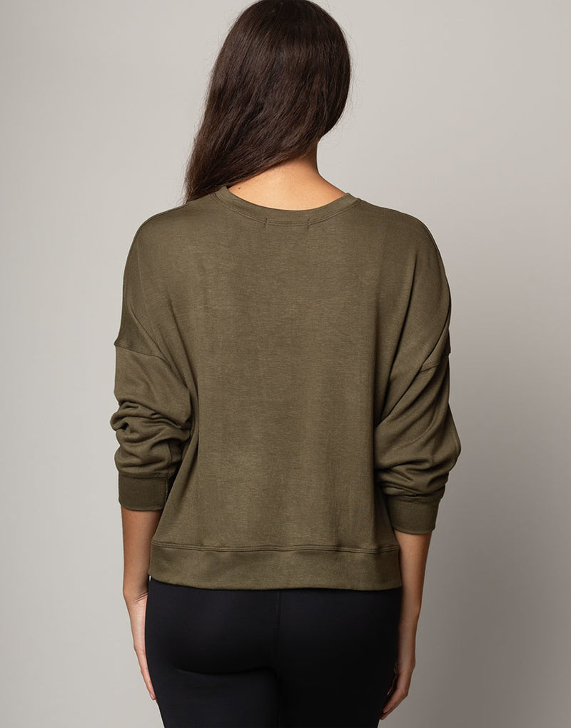 Weekend Pullover Olive